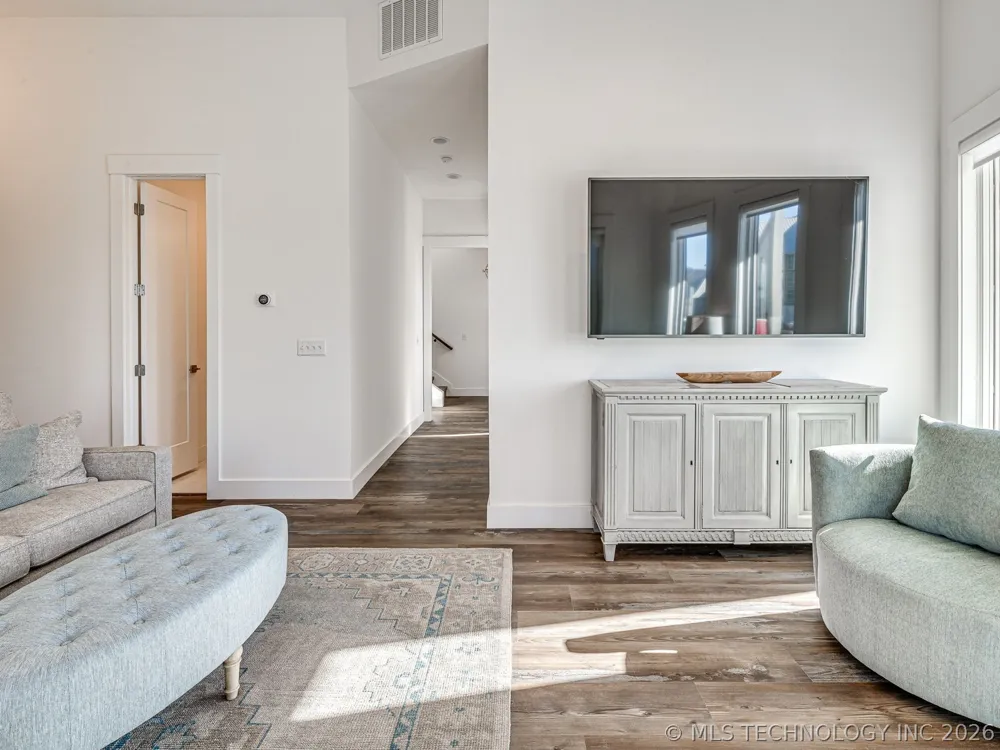 121 Lower Green Way Carlton Landing, OK 74432