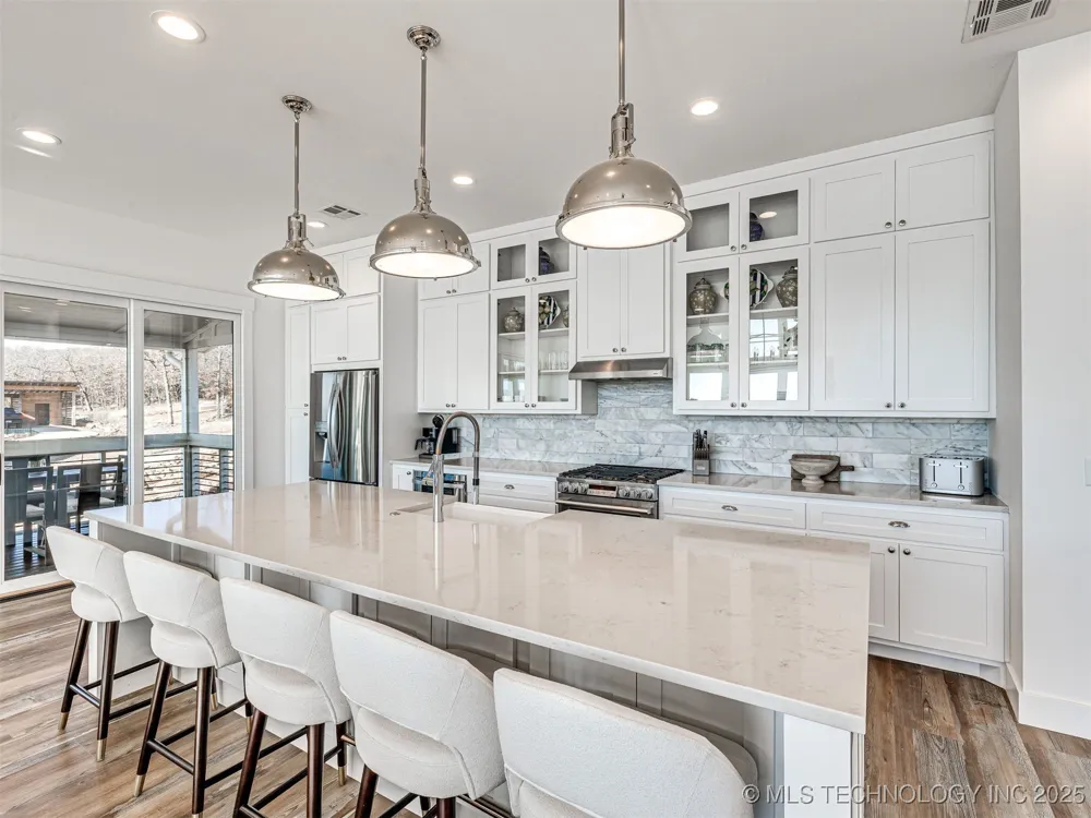 121 Lower Green Way Carlton Landing, OK 74432