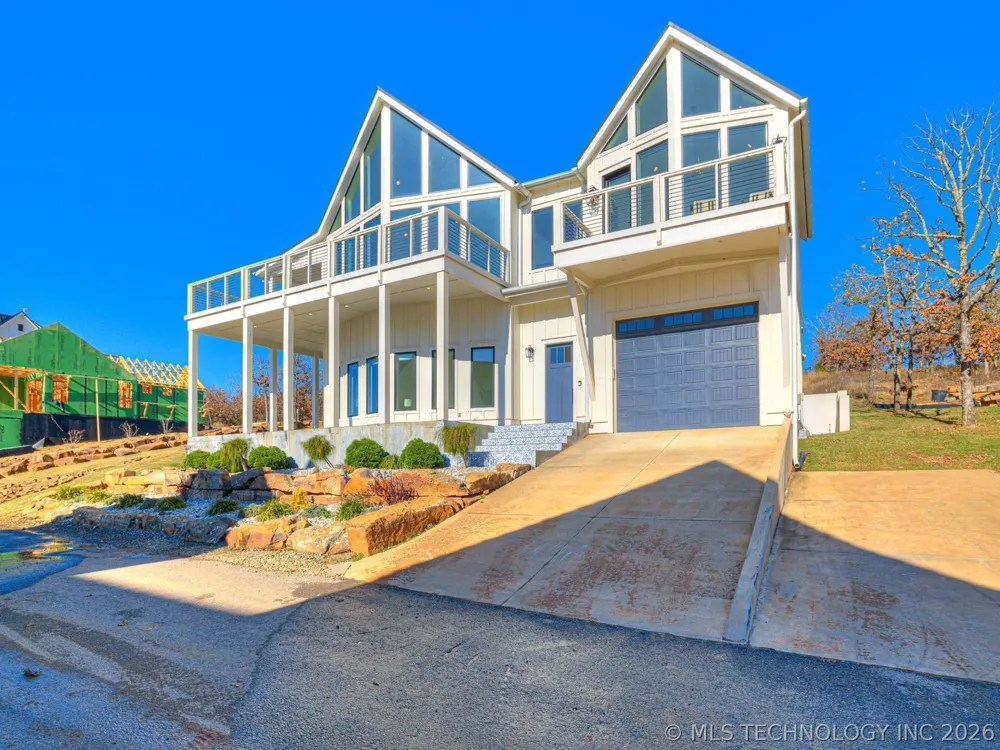 121 Lower Green Way Carlton Landing, OK 74432