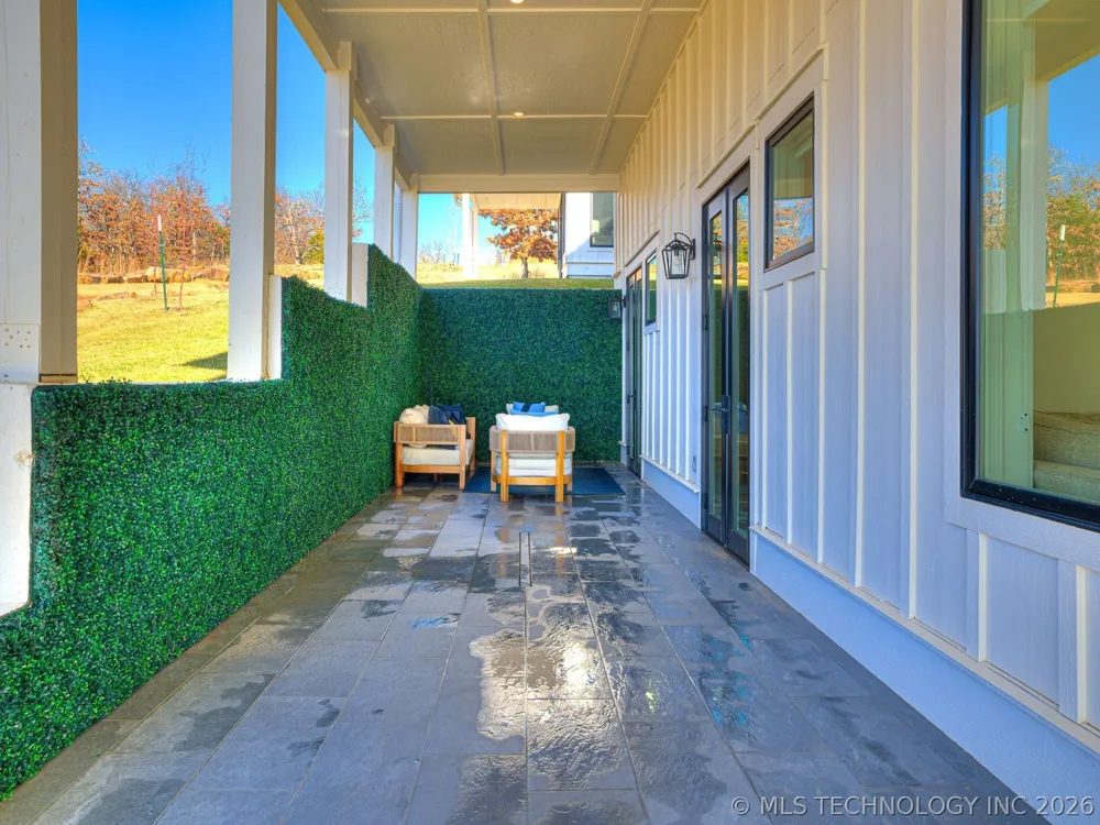 121 Lower Green Way Carlton Landing, OK 74432