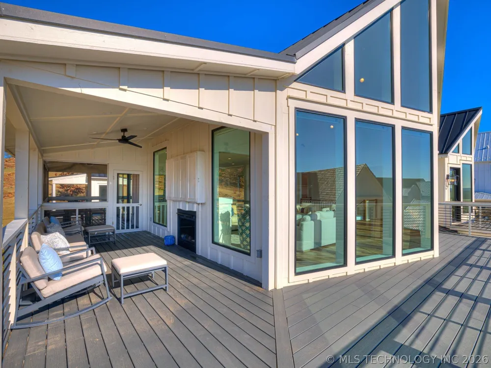 121 Lower Green Way Carlton Landing, OK 74432