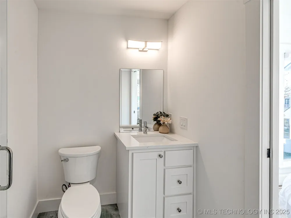 121 Lower Green Way Carlton Landing, OK 74432