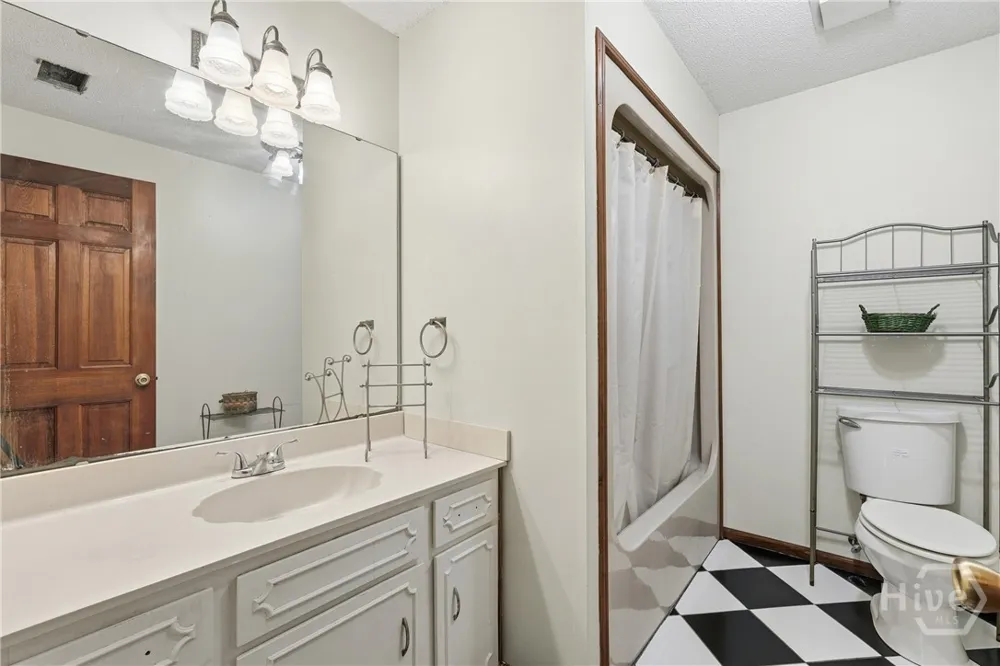 863 Macon Street Ludowici, GA 31316