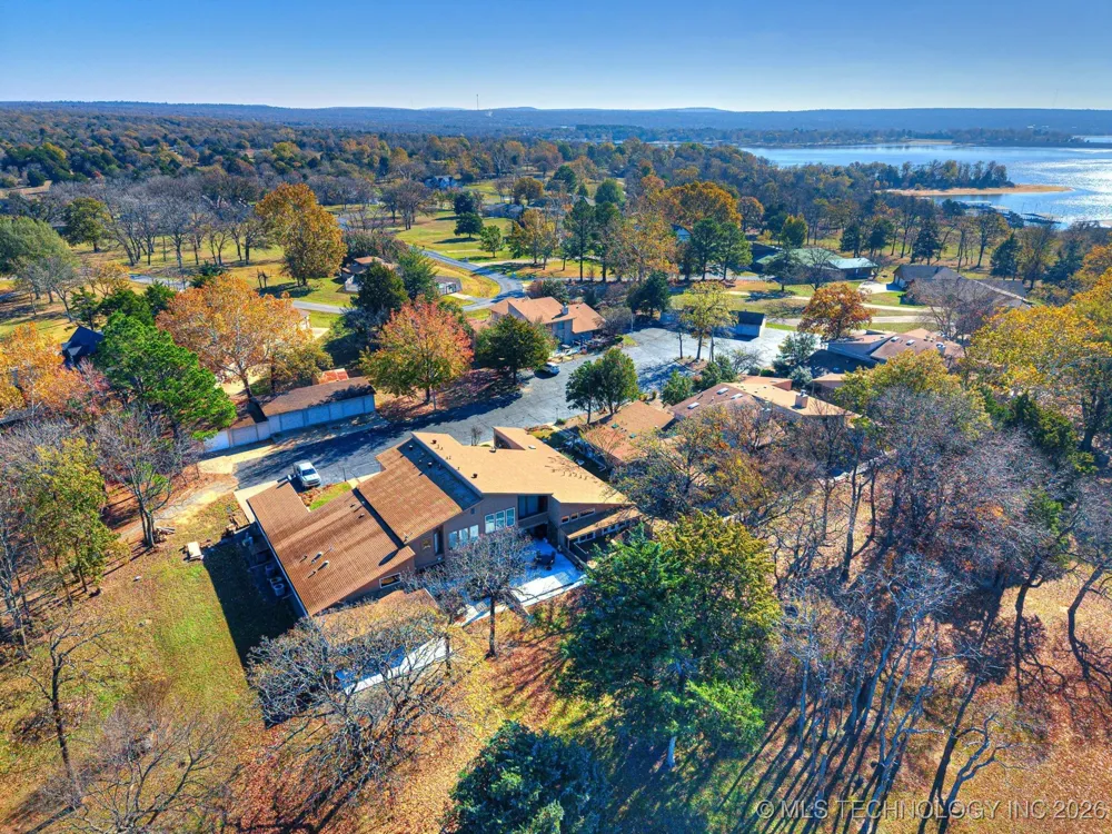 291 Spinnaker Run #117 Eufaula, OK 74462