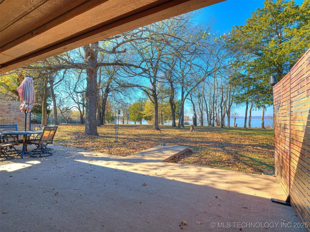 291 Spinnaker Run #117 Eufaula, OK 74462