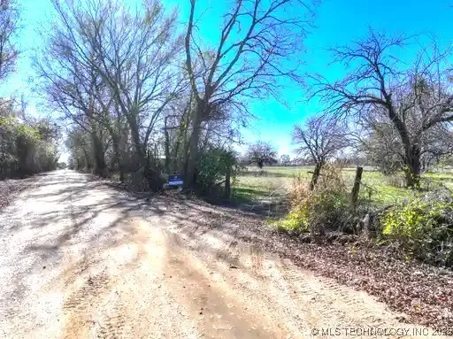 Hickory Hill Road Atoka, OK 74525