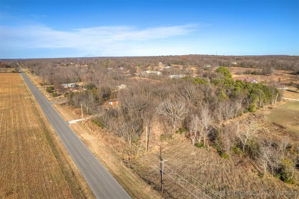 3 330 ROAD Wagoner, OK 74467