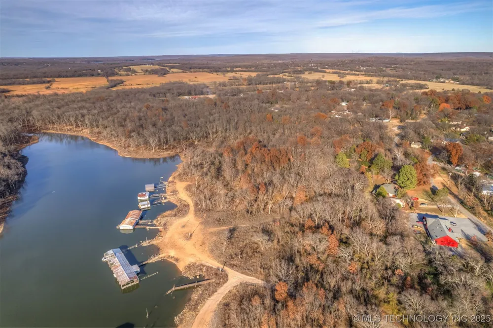 3 330 ROAD Wagoner, OK 74467