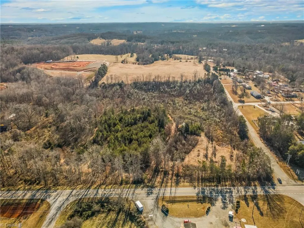 00000 Hoots Road Yadkinville, NC 27055