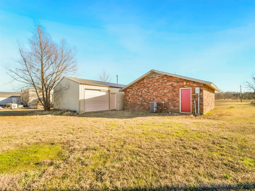 1888 Hwy 70 Kingston, OK 73439