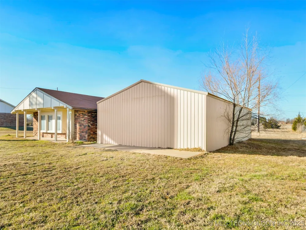 1888 Hwy 70 Kingston, OK 73439