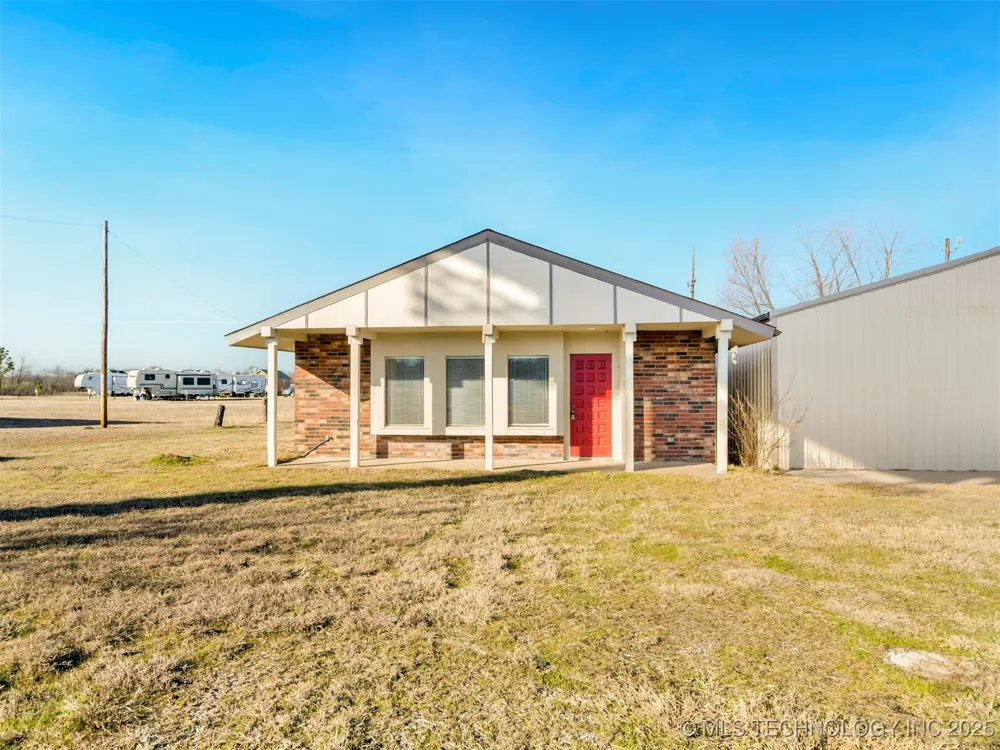 1888 Hwy 70 Kingston, OK 73439