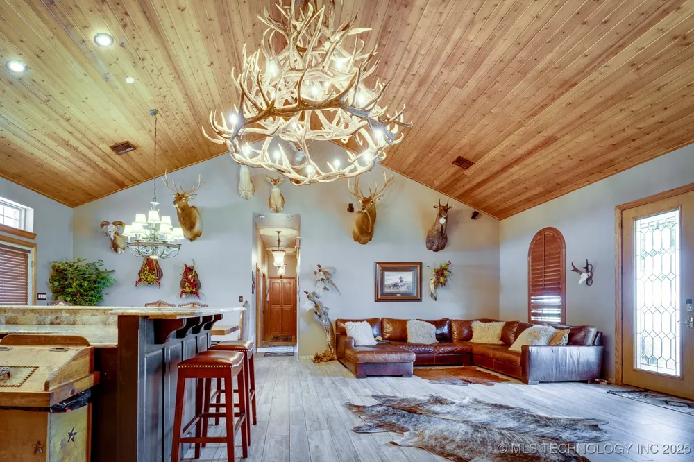 12841 County Road 3680 Allen, OK 74825