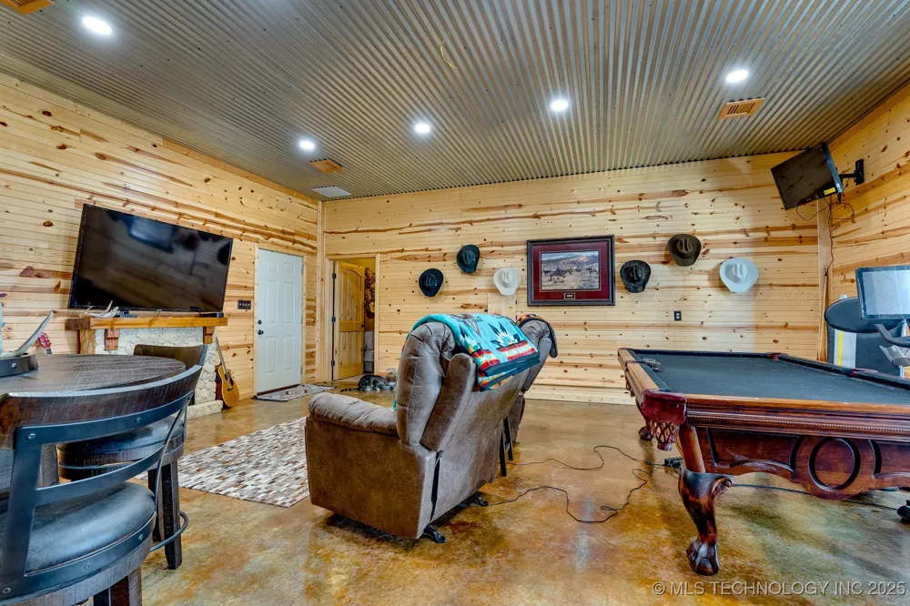12841 County Road 3680 Allen, OK 74825