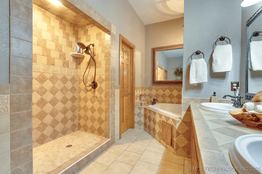 12841 County Road 3680 Allen, OK 74825