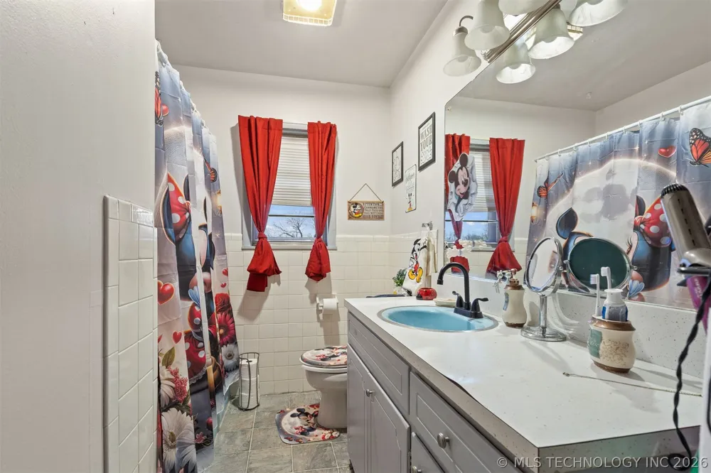 901 E 6th Street Sulphur, OK 73086