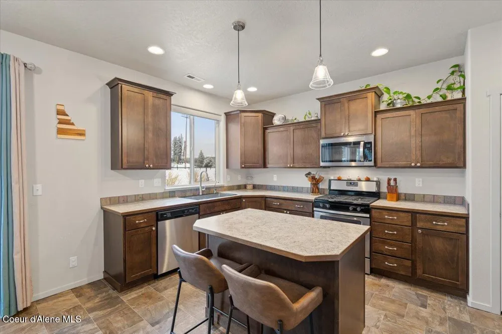 6891 W CHRISTINE STREET Rathdrum, ID 83858