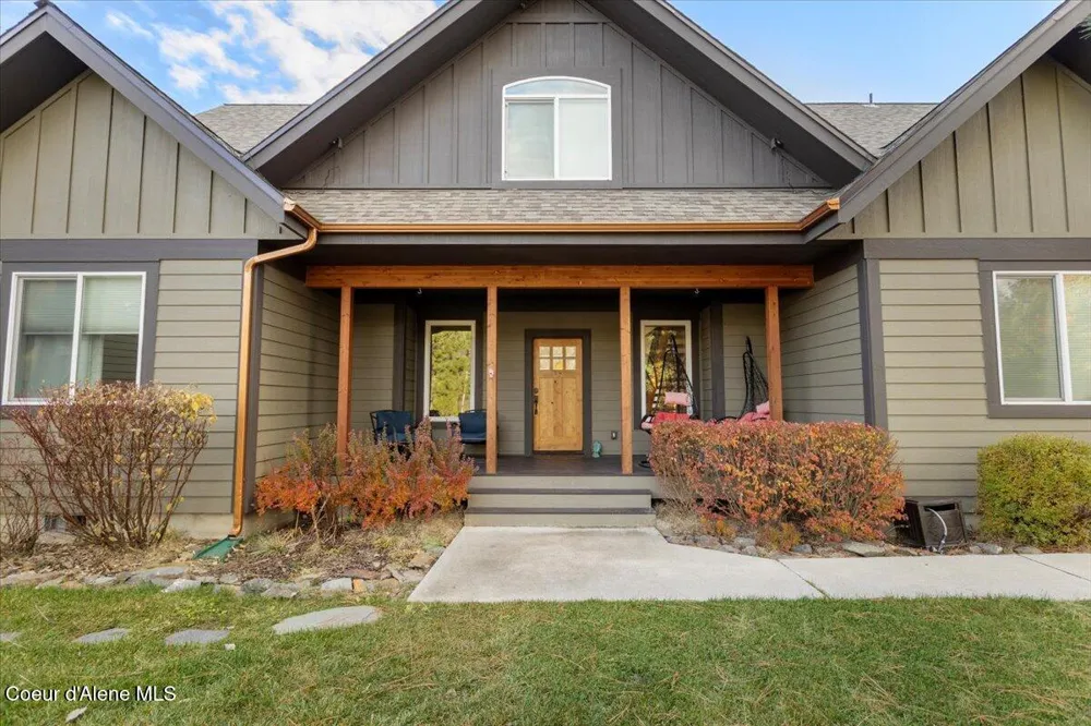 2380 Dufort Rd Sagle, ID 83860