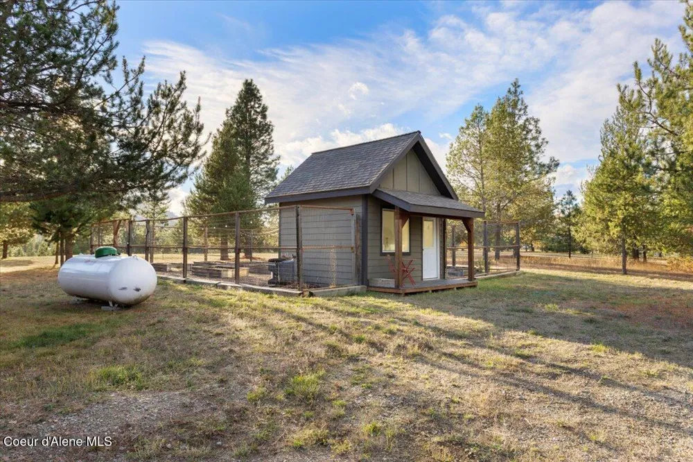 2380 Dufort Rd Sagle, ID 83860