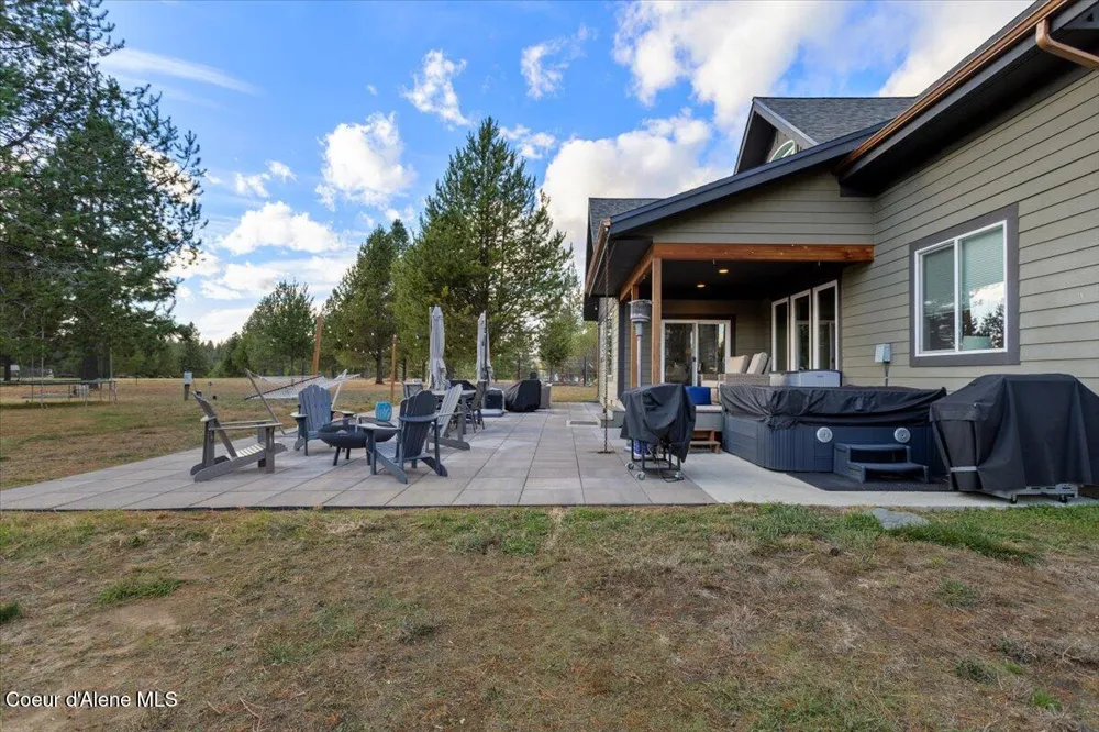 2380 Dufort Rd Sagle, ID 83860