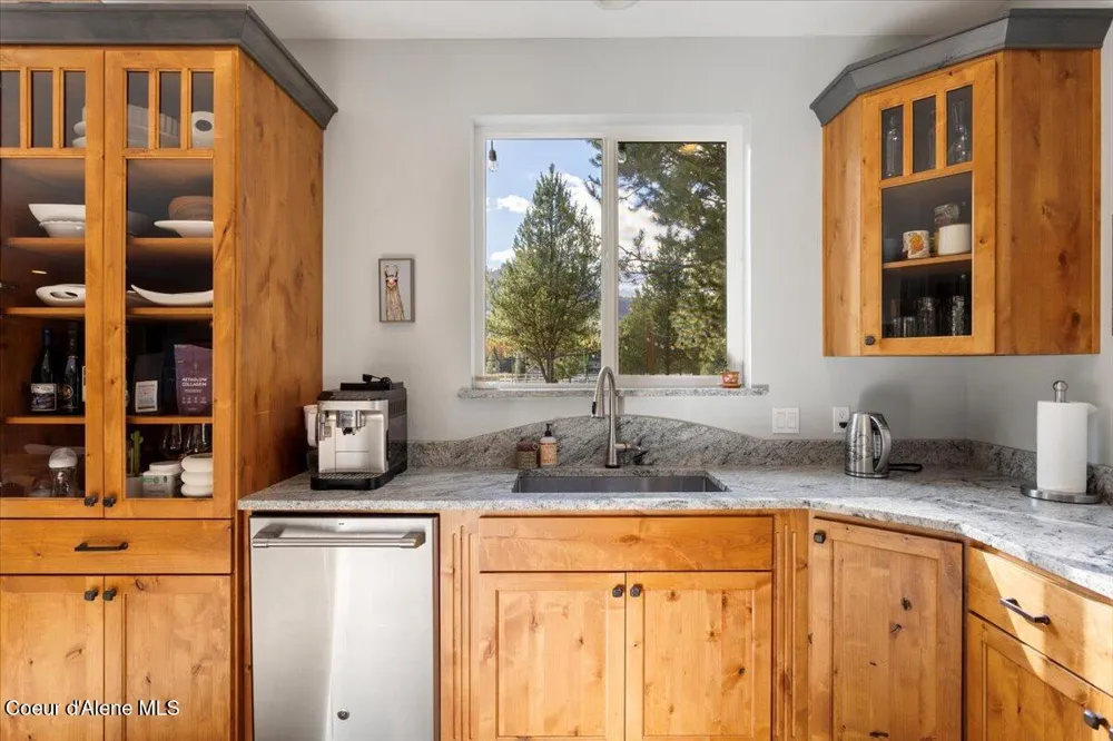 2380 Dufort Rd Sagle, ID 83860