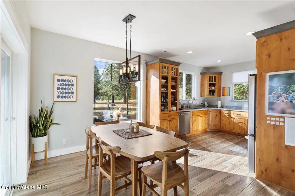 2380 Dufort Rd Sagle, ID 83860