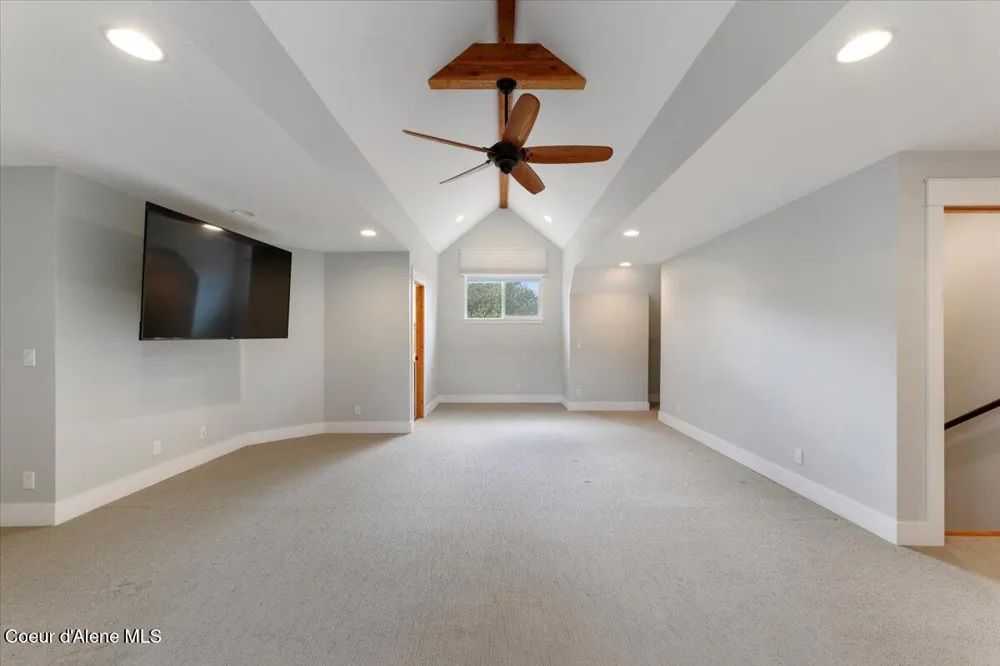2380 Dufort Rd Sagle, ID 83860