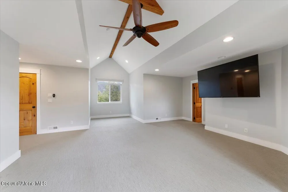 2380 Dufort Rd Sagle, ID 83860