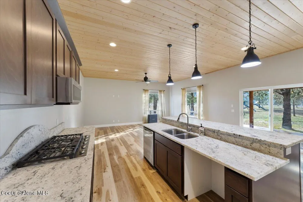 2380 Dufort Rd Sagle, ID 83860