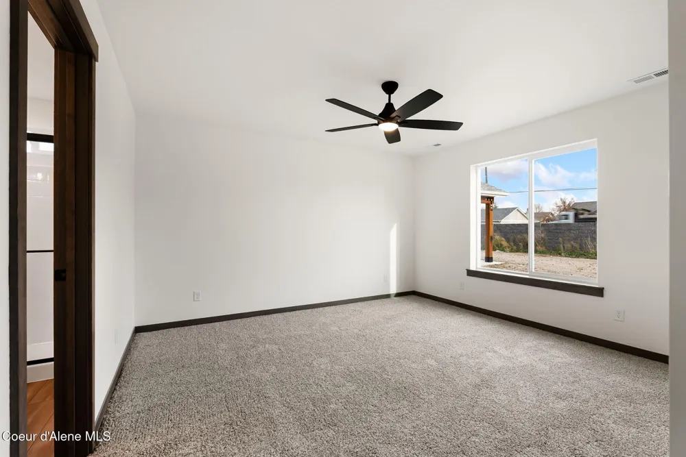 2302 Maverick Court Sandpoint, ID 83864