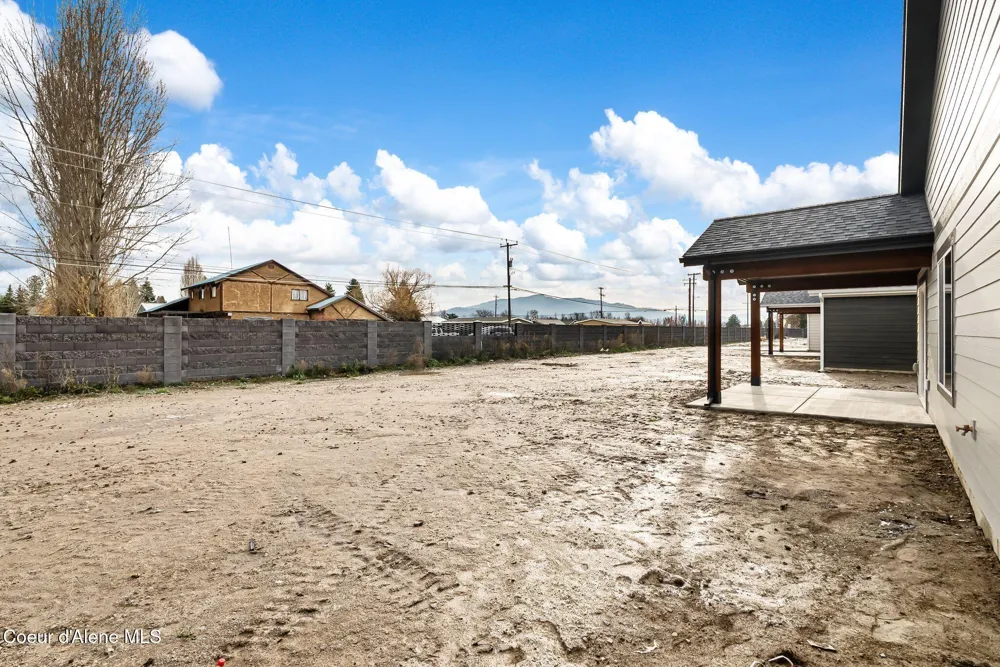 2302 Maverick Court Sandpoint, ID 83864
