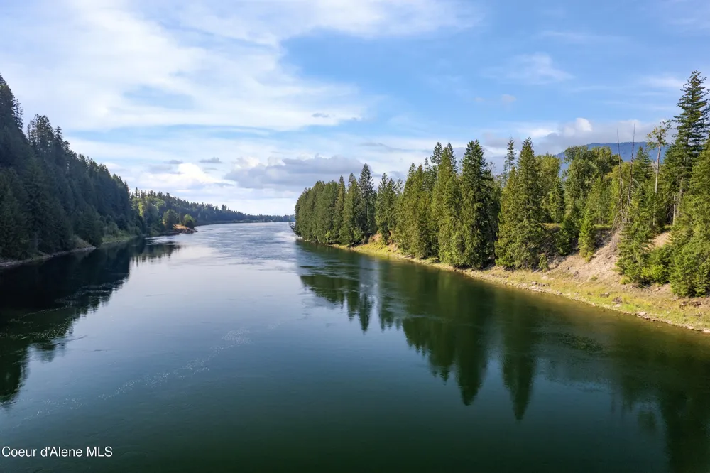 NKA Condor Dr Clark Fork, ID 83811