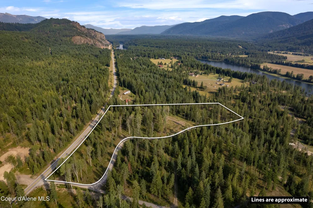 NKA Condor Dr Clark Fork, ID 83811