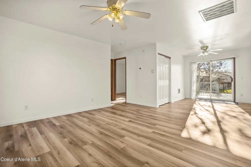 910 E SHASTA AVENUE Post Falls, ID 83854