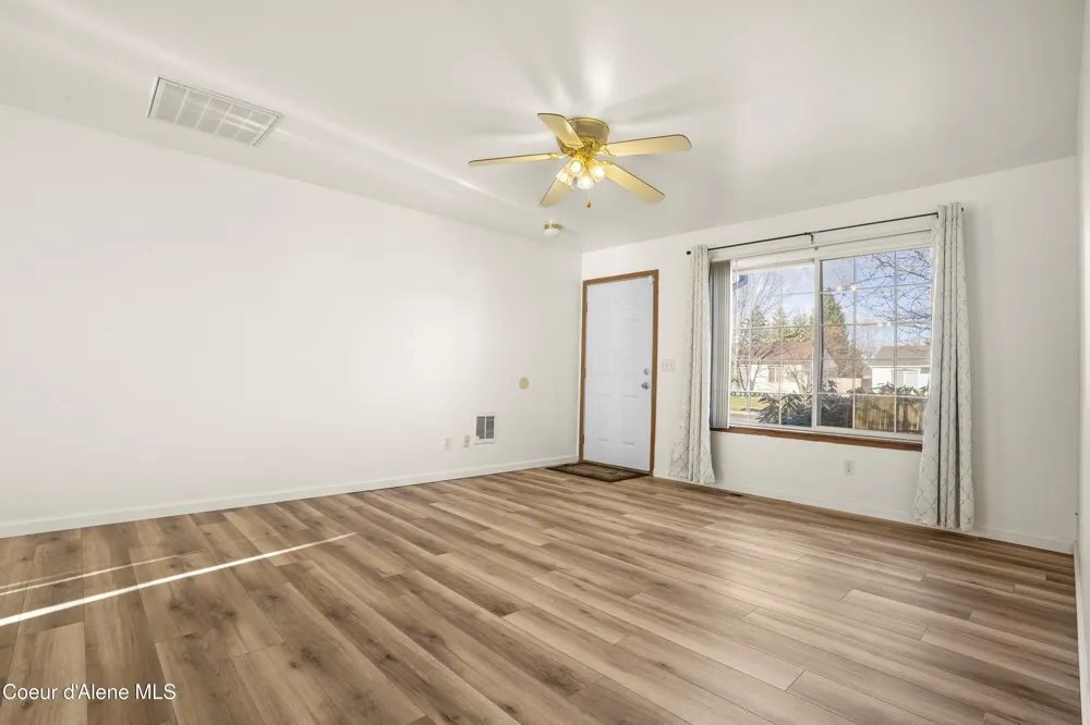 910 E SHASTA AVENUE Post Falls, ID 83854