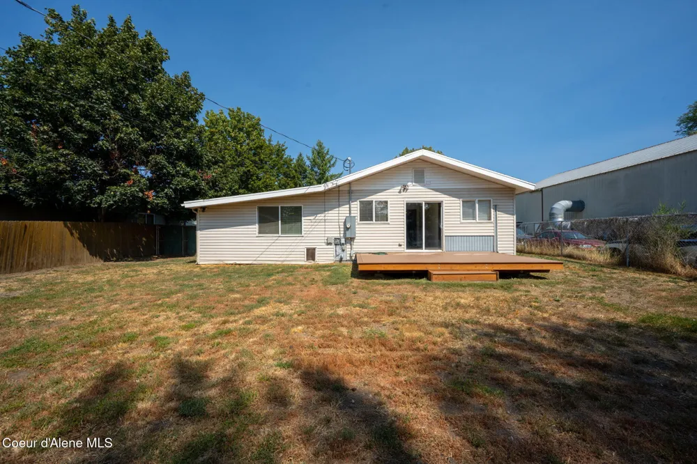 164 W HILGREN AVENUE Hayden, ID 83835