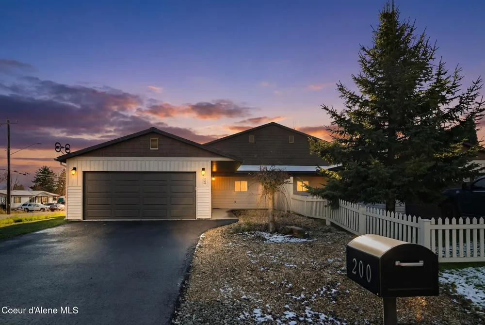 200 Brittany Loop Kootenai, ID 83840