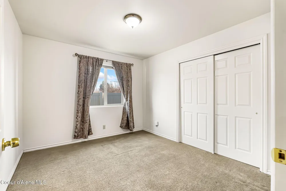 200 Brittany Loop Kootenai, ID 83840