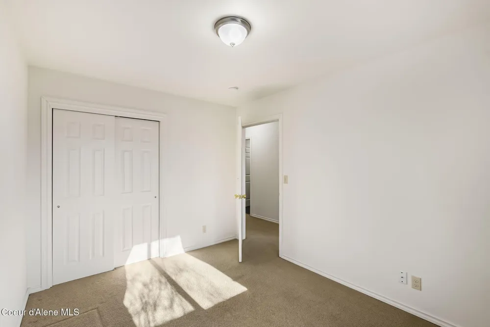 200 Brittany Loop Kootenai, ID 83840