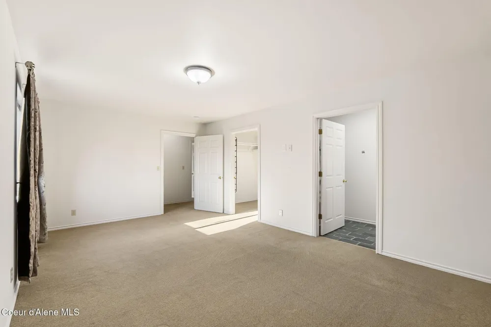 200 Brittany Loop Kootenai, ID 83840