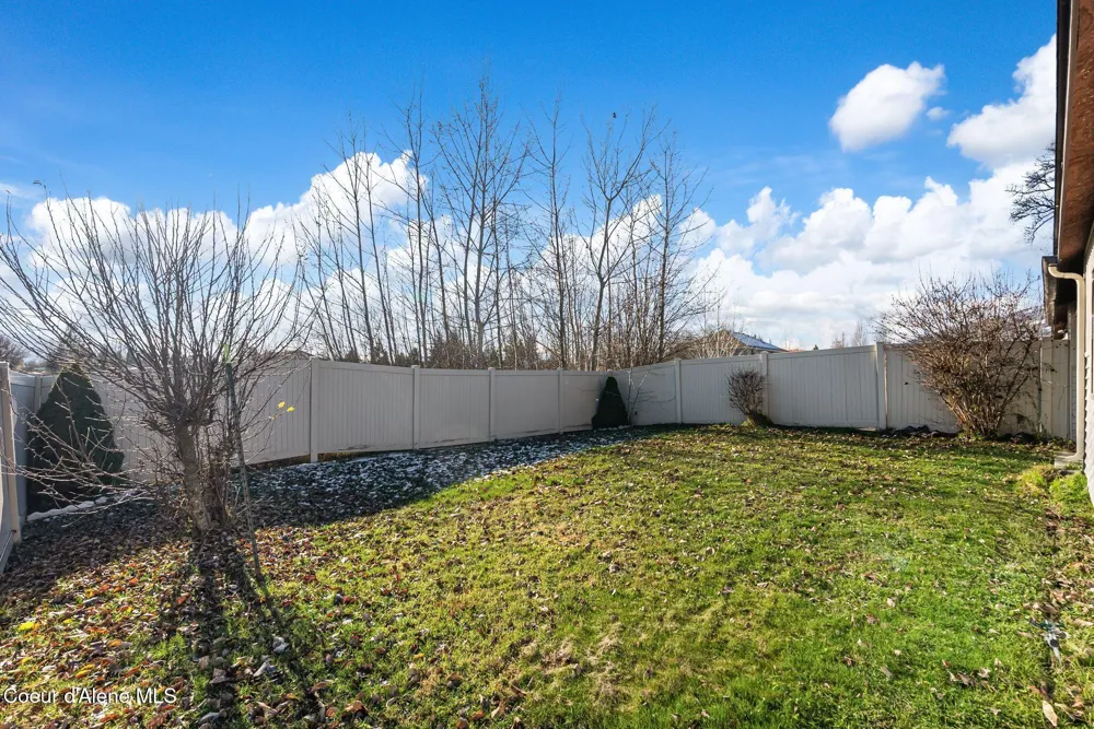200 Brittany Loop Kootenai, ID 83840