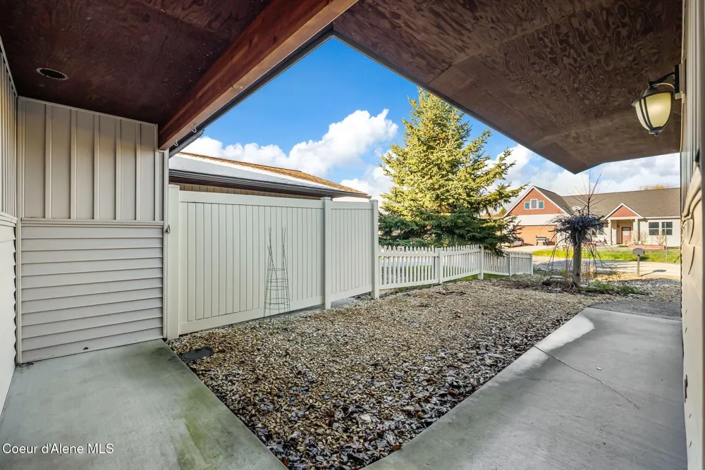 200 Brittany Loop Kootenai, ID 83840