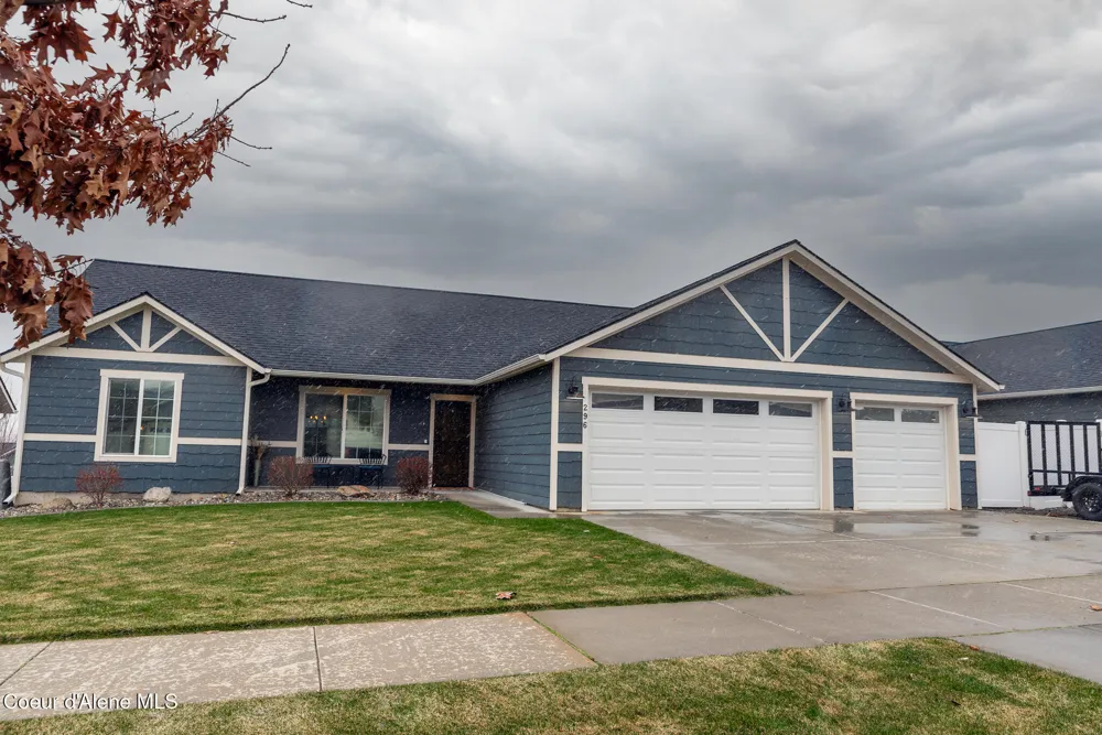296 W TENNESSEE AVENUE Post Falls, ID 83854