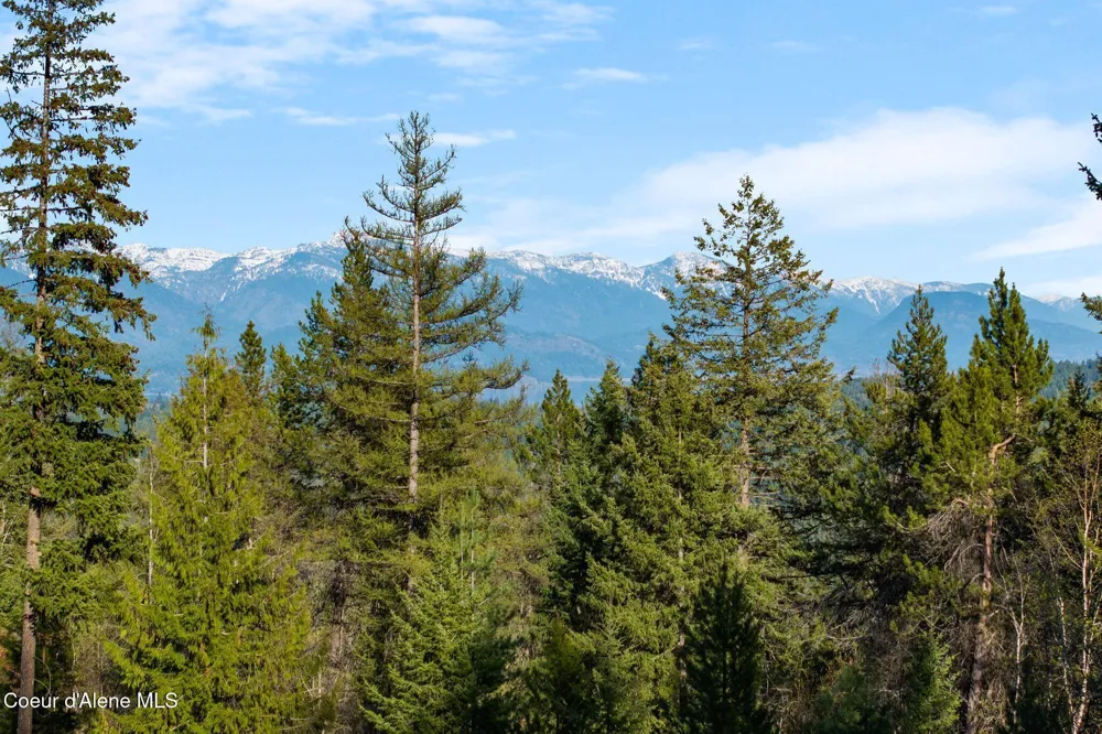 Lot A Spring View Ln Sagle, ID 83860