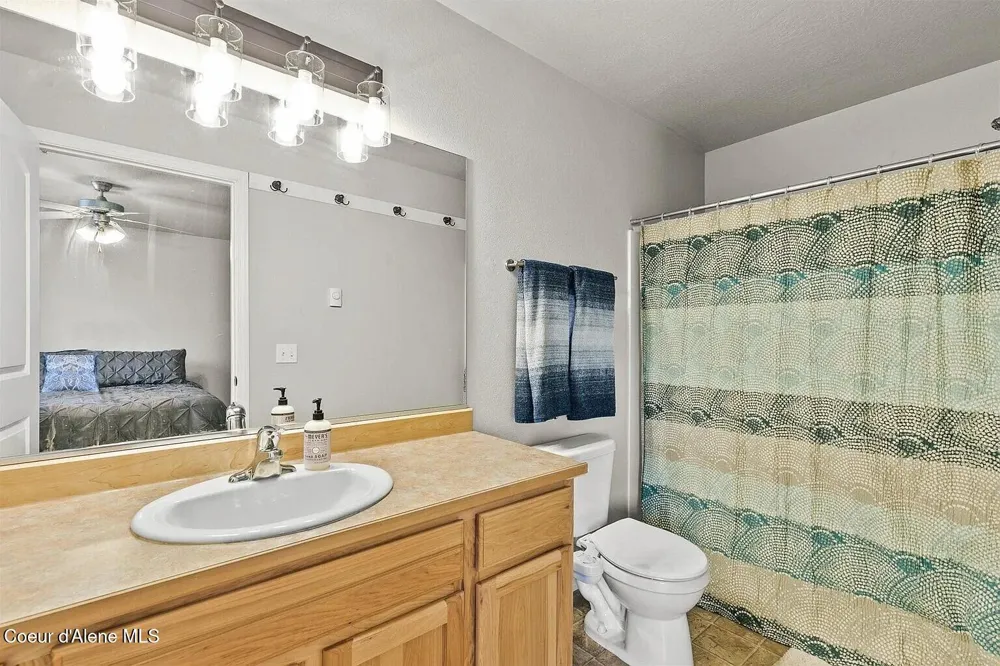 842 Chase Road #203 Post Falls, ID 83854