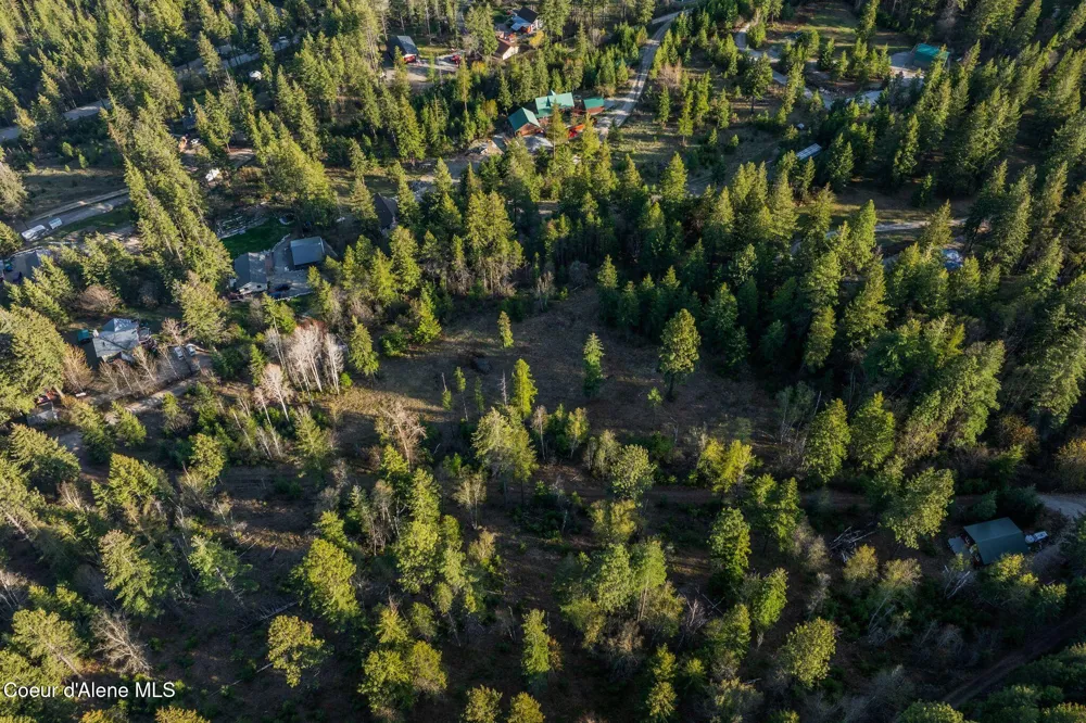 Lot B Spring View Ln Sagle, ID 83860