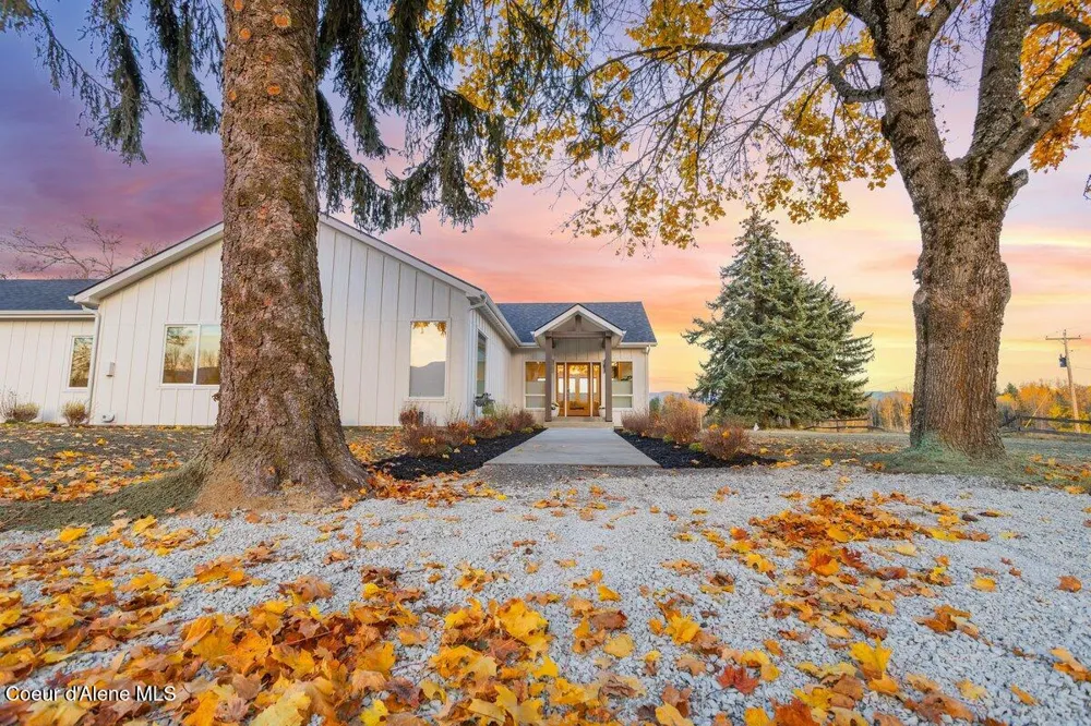 2685 Selle Road Sandpoint, ID 83864