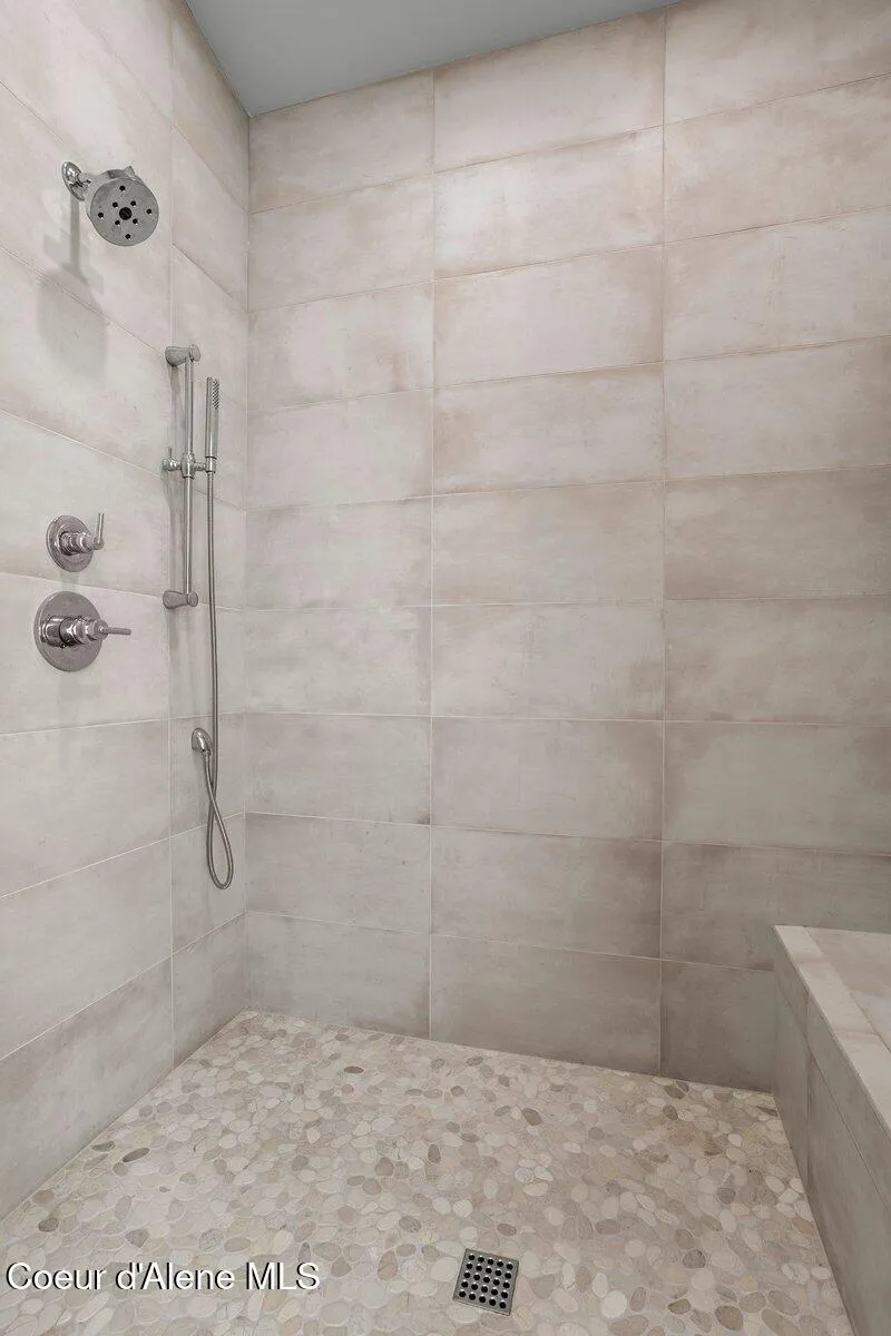 2685 Selle Road Sandpoint, ID 83864