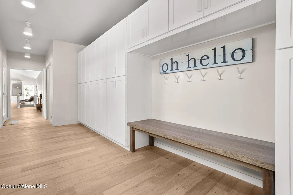 2685 Selle Road Sandpoint, ID 83864