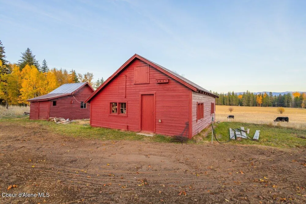2685 Selle Road Sandpoint, ID 83864